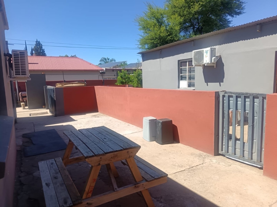 4 Bedroom Property for Sale in Herlear Northern Cape